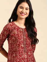 Women's Red Printed Kurta SetKC-3370A-Maroon